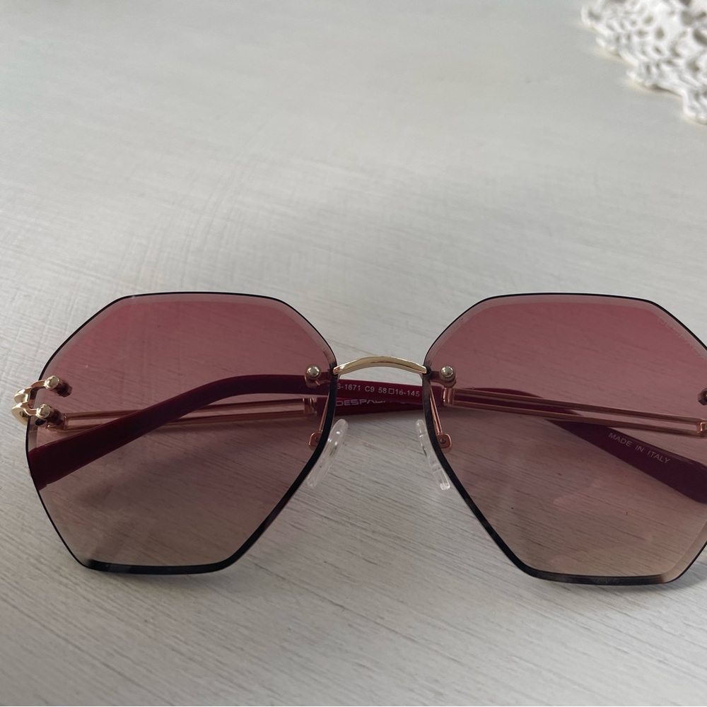 Chic Hexagonal Sunglasses With Gradient Lenses - image 6